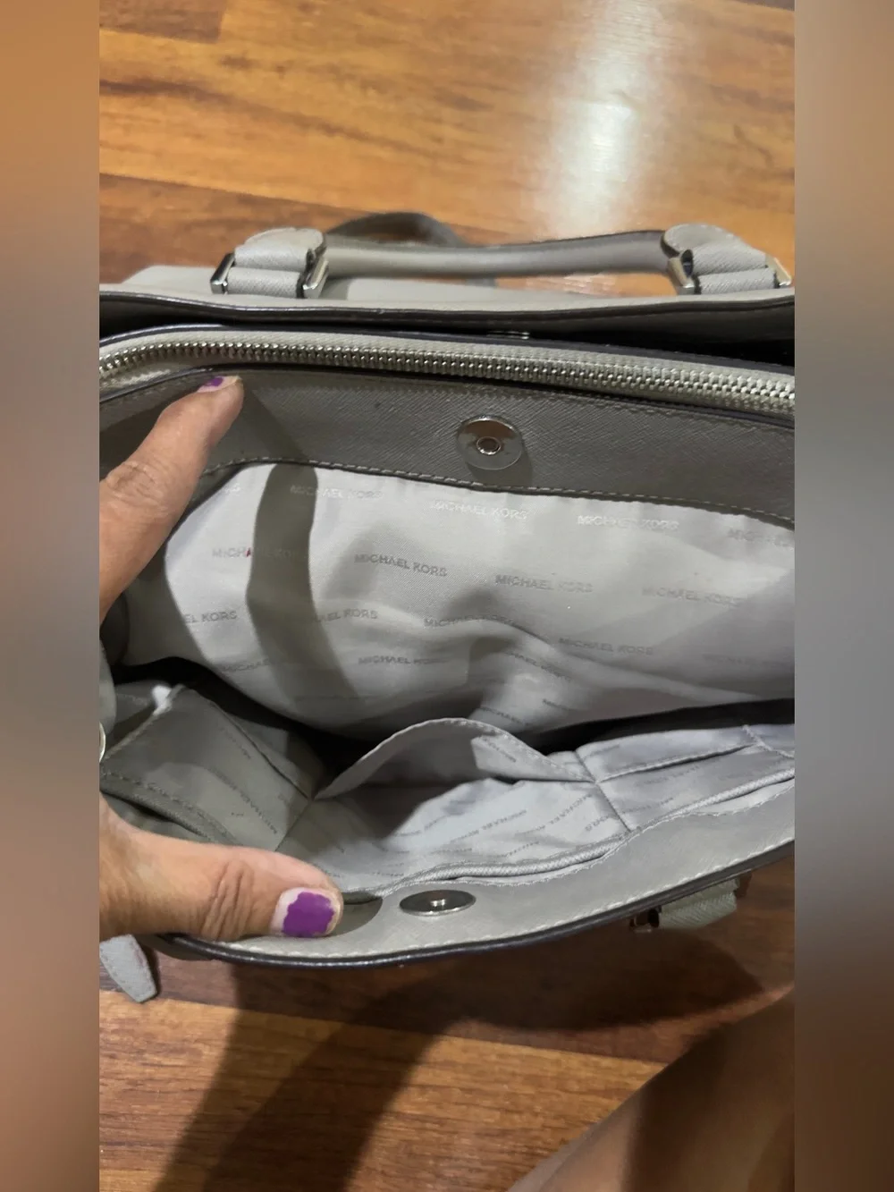 MICHAEL KORS GRAY SAVANNAH LARGE SATCHEL